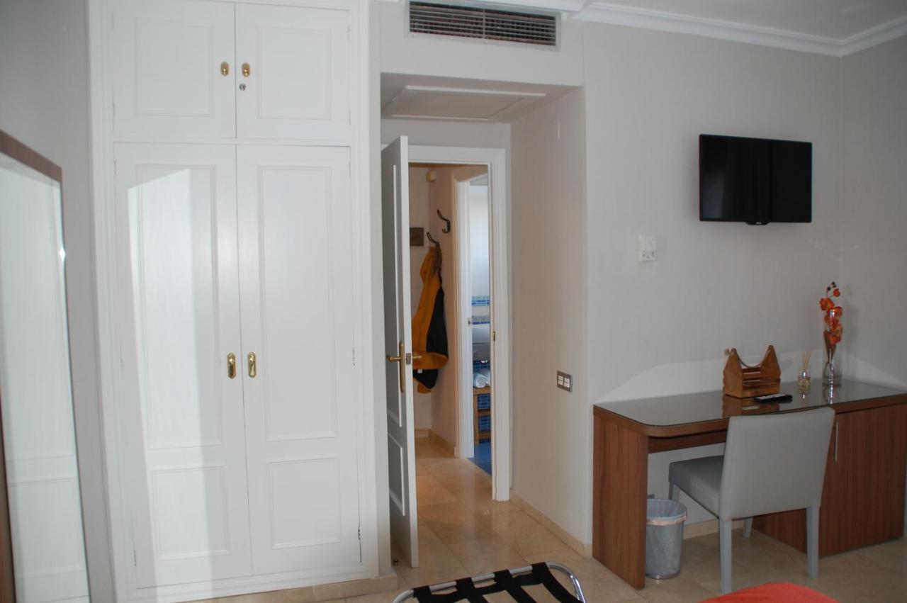 Triana L Apartment Seville Exterior photo